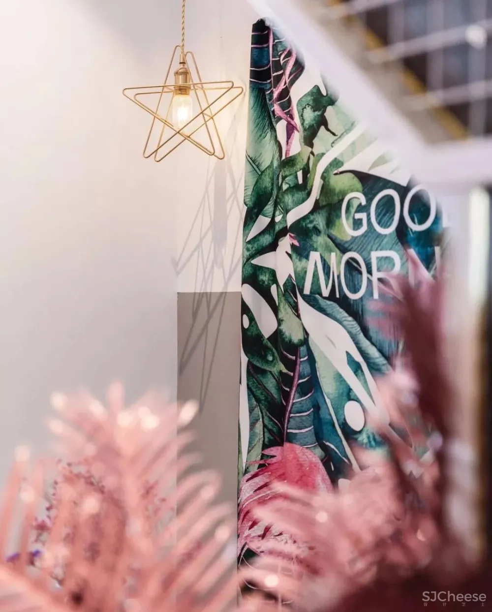 85㎡loft | 一层装梦想，二层装生活