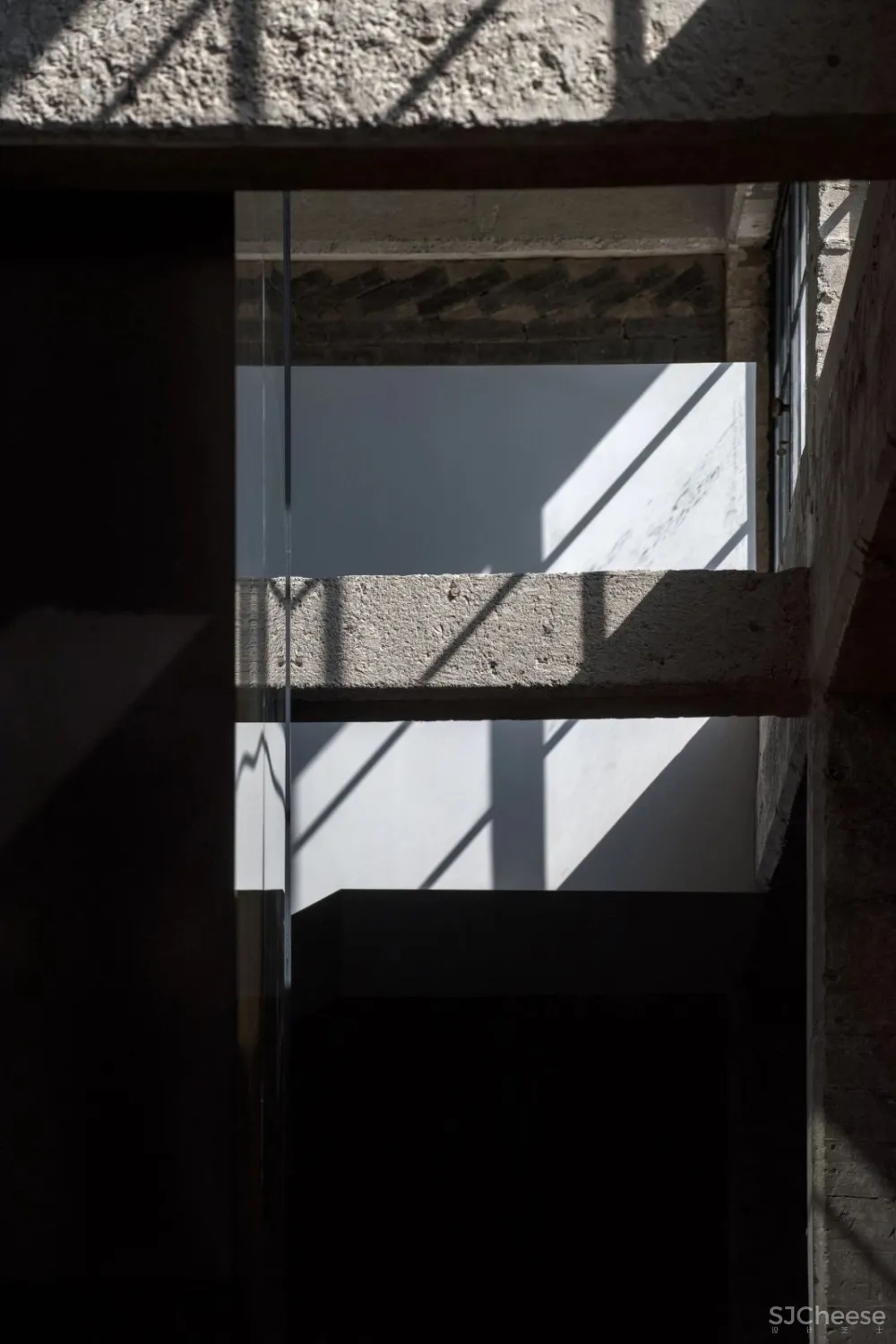 新作 | 耗资1000万,在450 m² 的老建筑内造了8个房子! 首