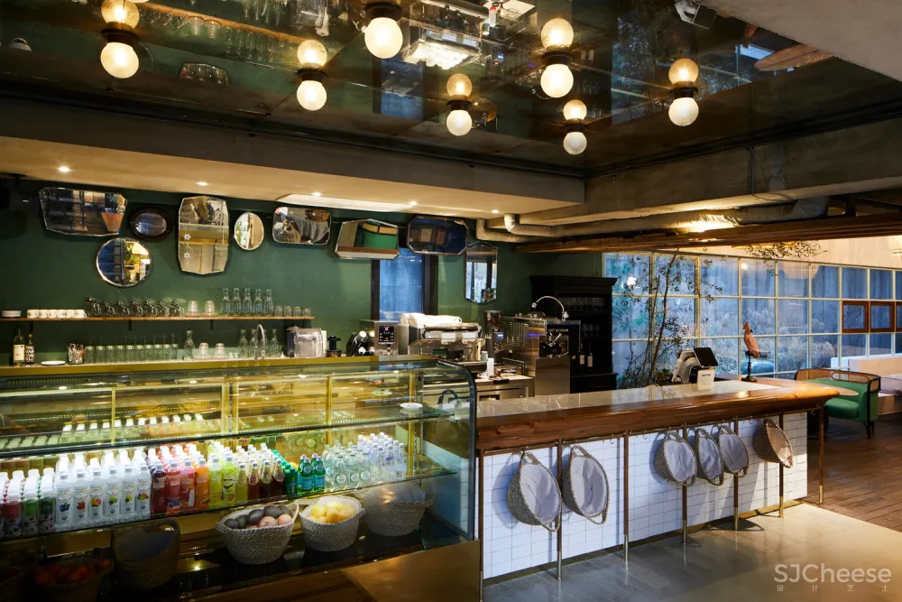 Moss Garden / studioVASE 首