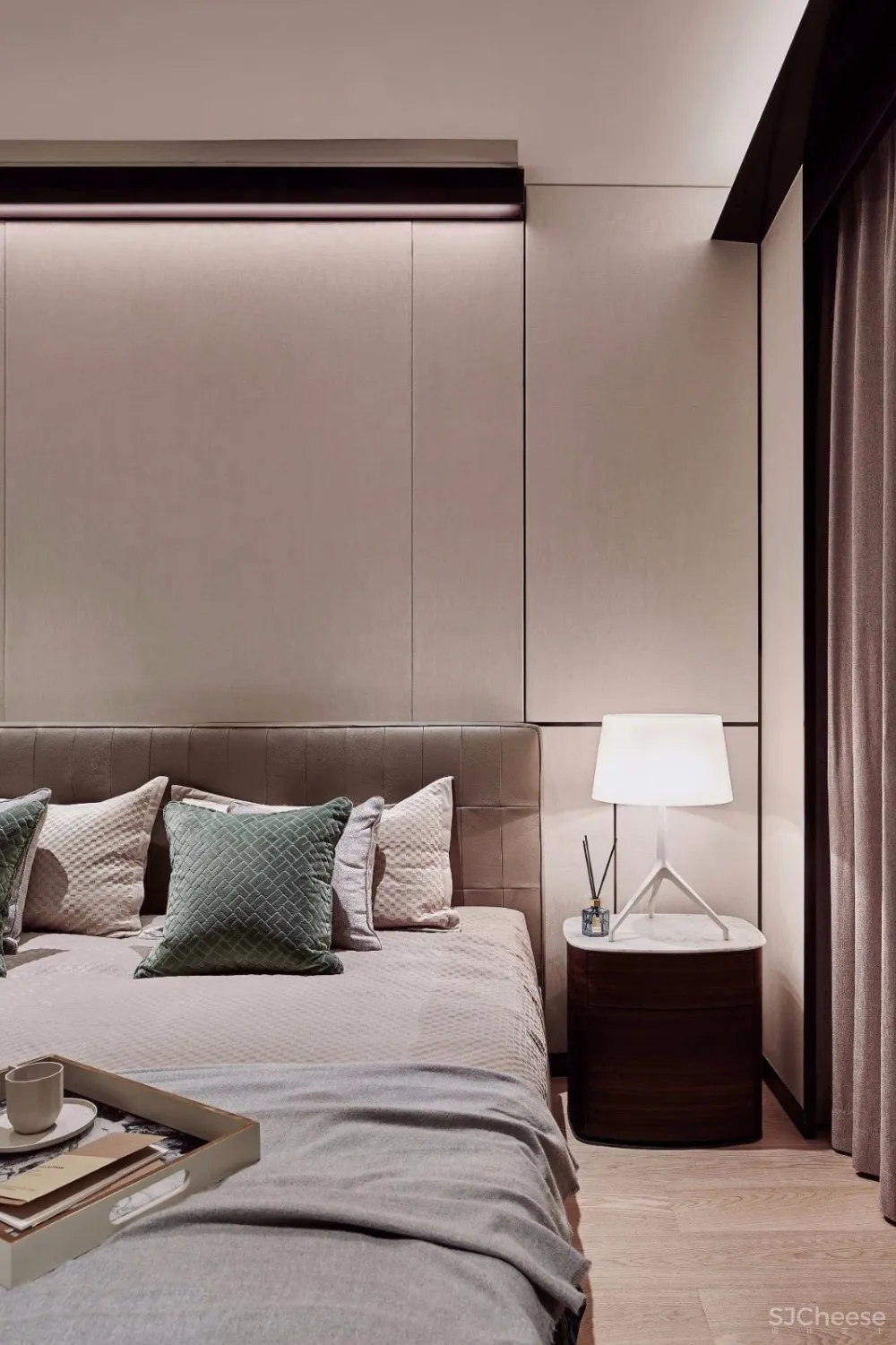 新作 | 深圳万科瑧山府，180m² 香蜜湖畔极简大宅 首