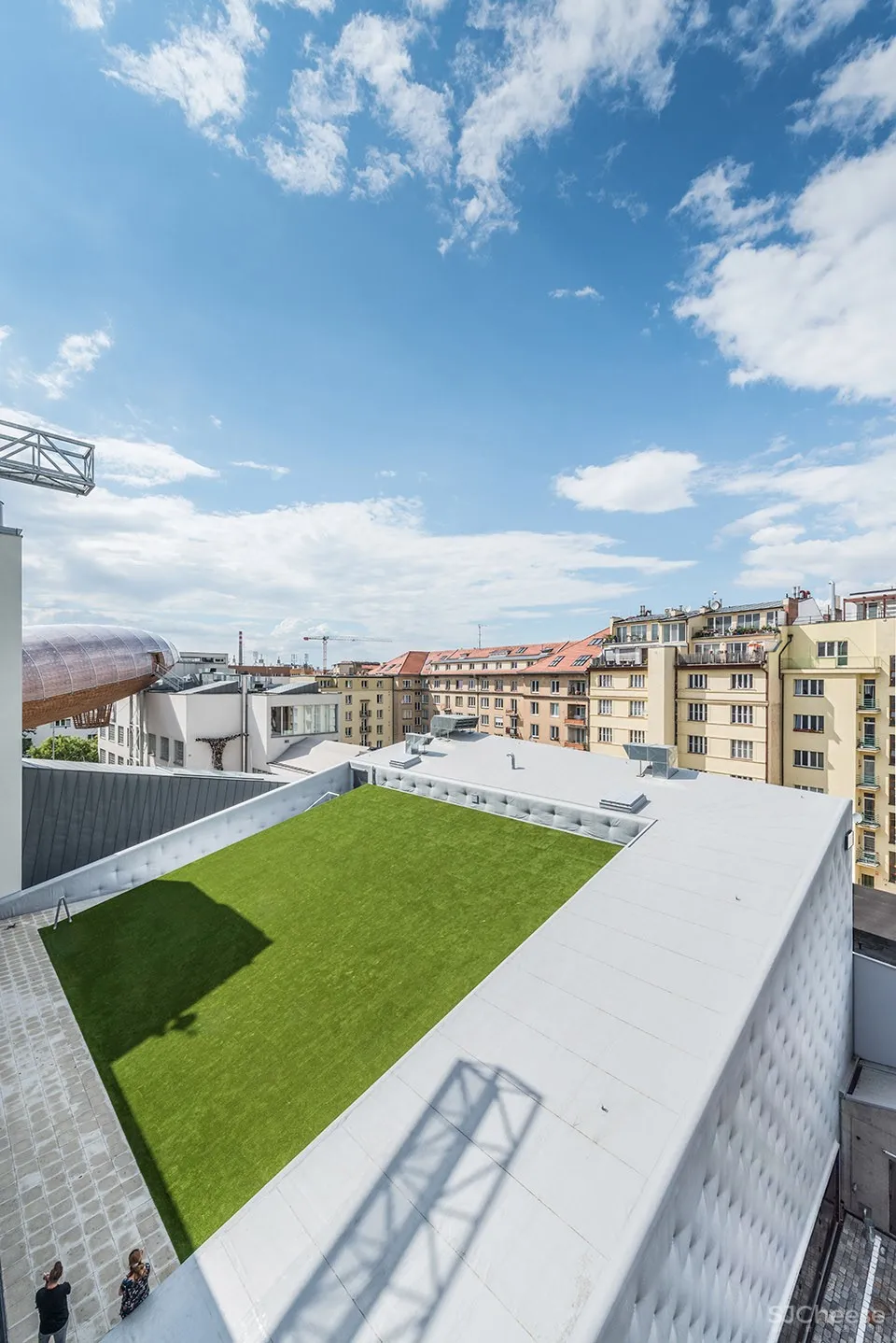 DOX+当代艺术中心 / Petr Hájek Architekti 首