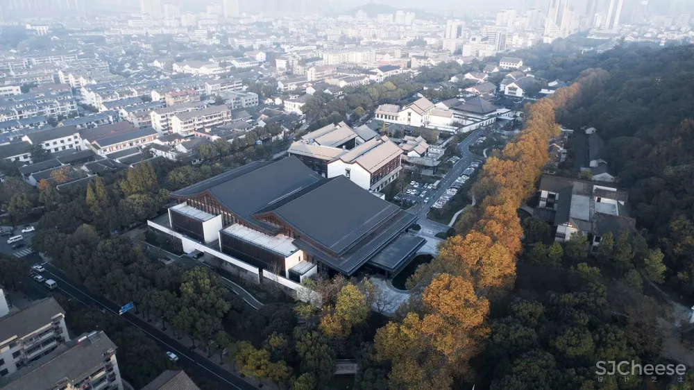 绍兴饭店多功能厅 / 浙江大学建筑设计研究院 首