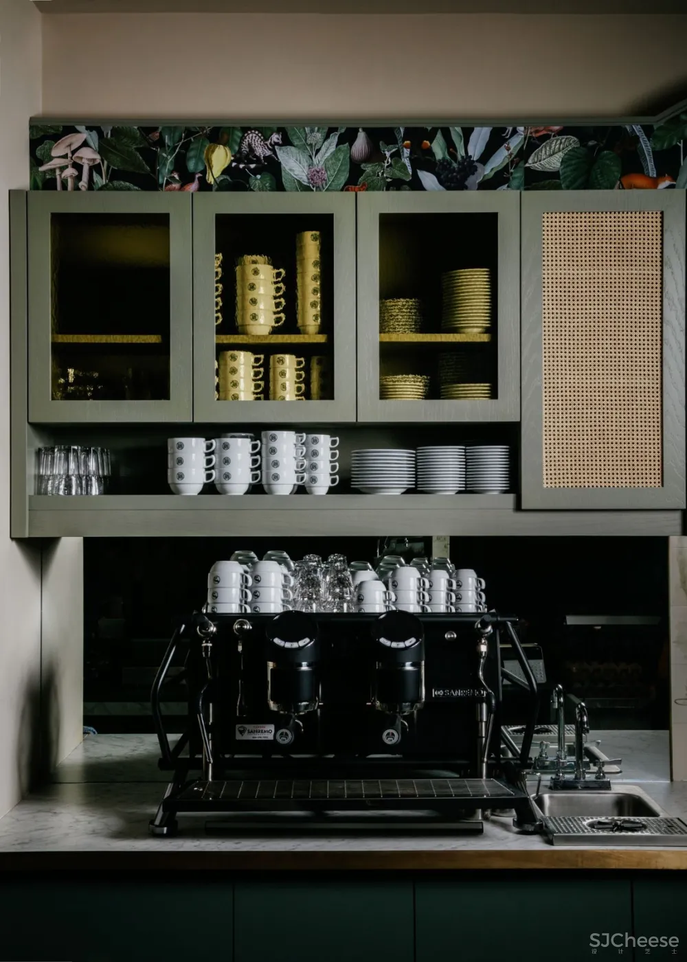 首发 | STE. MARIE ART & DESIGN:加拿大温哥华 LA TANA 咖啡馆