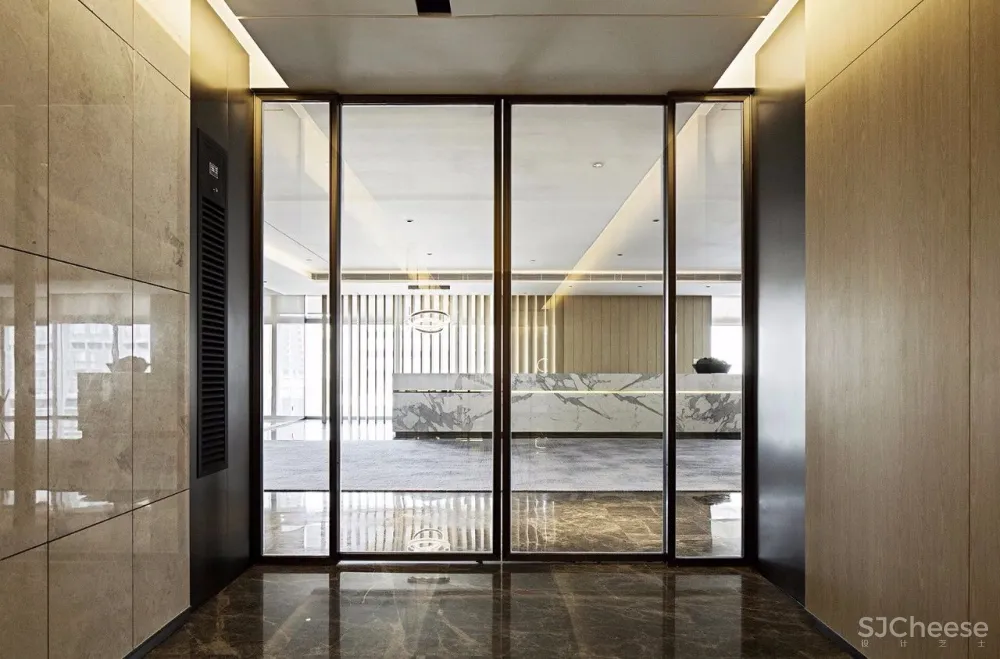 【CCD香港郑中&序向设计联袂】1600㎡深圳前海易尚创意科技大厦办公空间设计落地方案 首