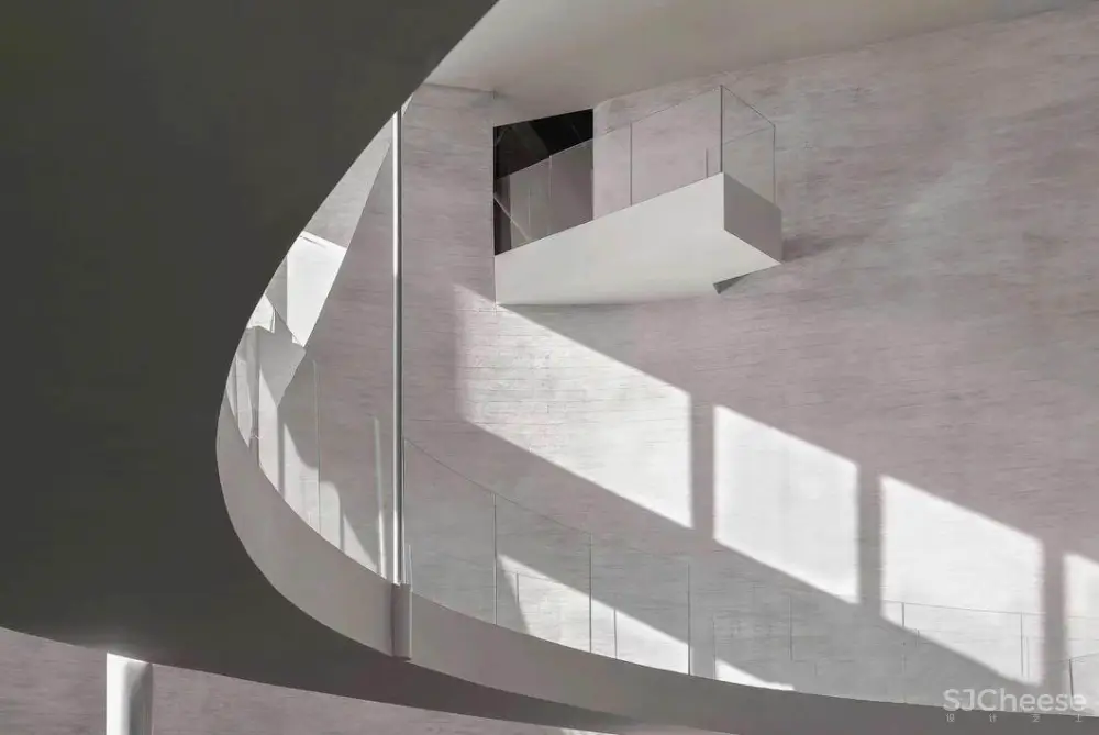 LSDCASA&水相设计:用艺术感打造媲美美术馆的售楼处! 首