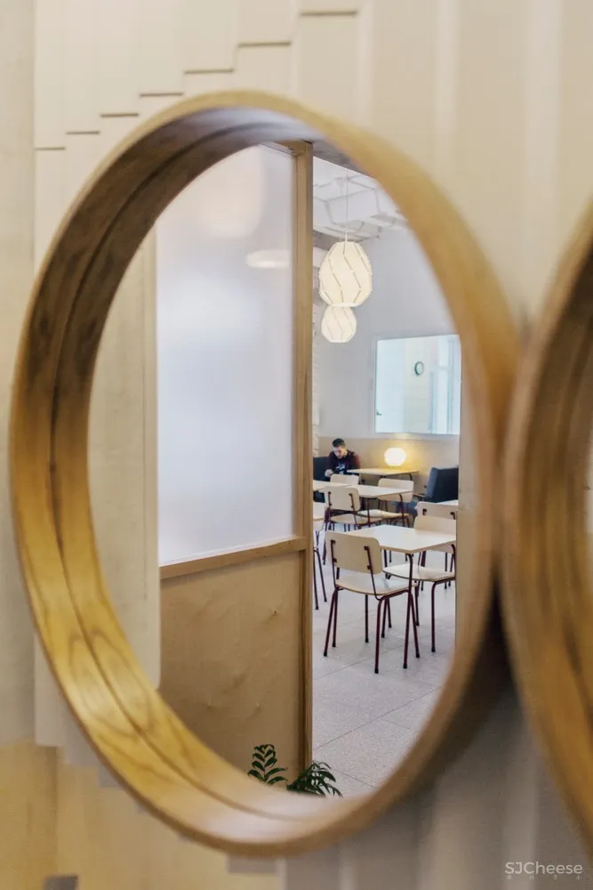 ZROBYM architects | 白俄罗斯 Let it be面包店