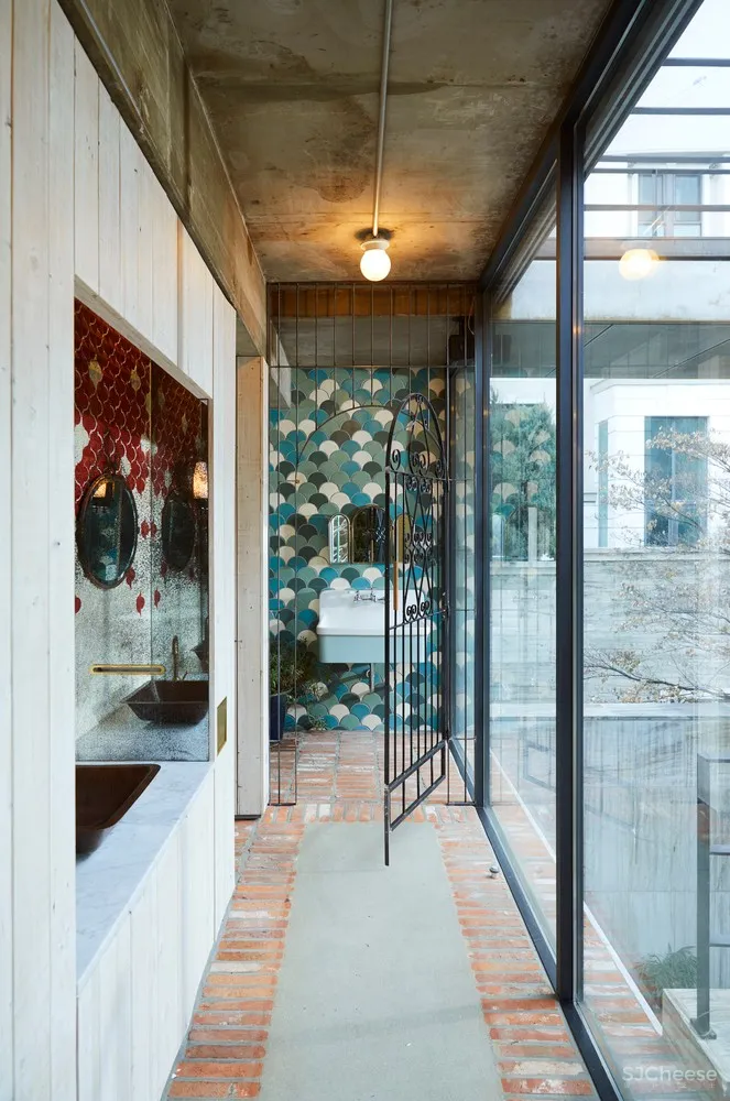 Moss Garden / studioVASE 首