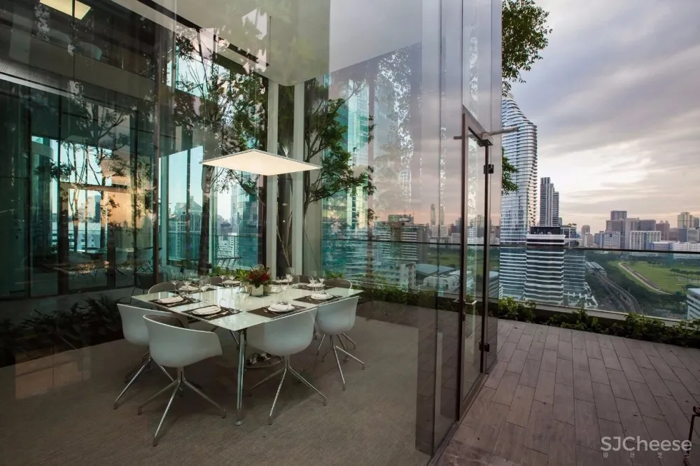 办公融合商业新形态的地标之作•曼谷Gaysorn II