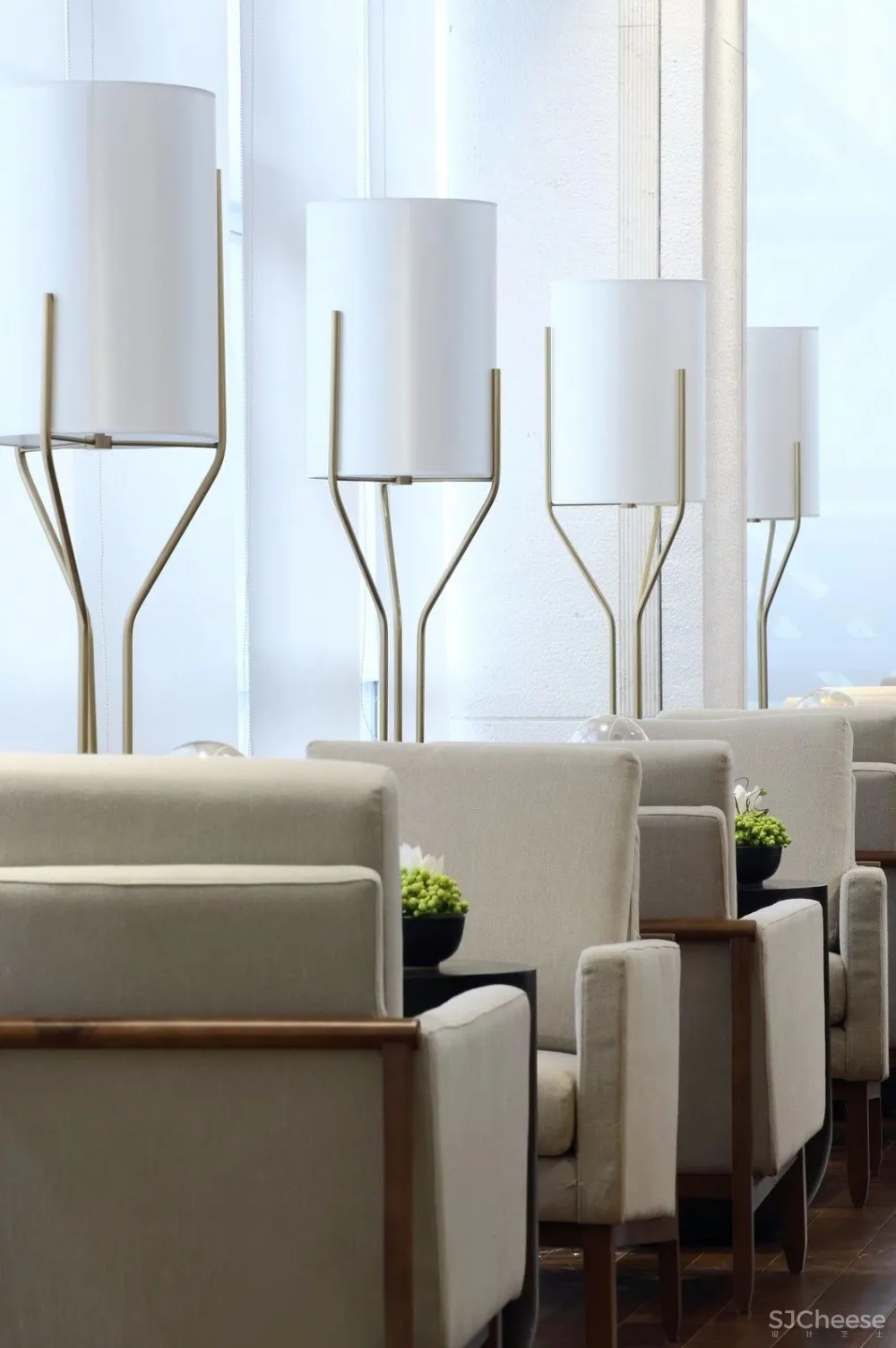 济南“首善之区”丨最具人文艺术的售楼处设计