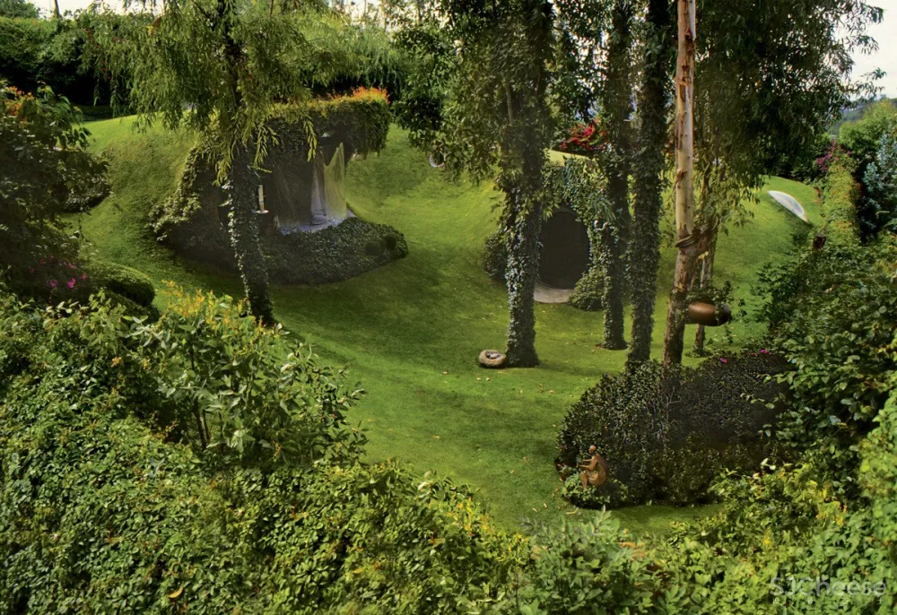 Javier Senosiain | 霍比特人的现实洞穴居所 首