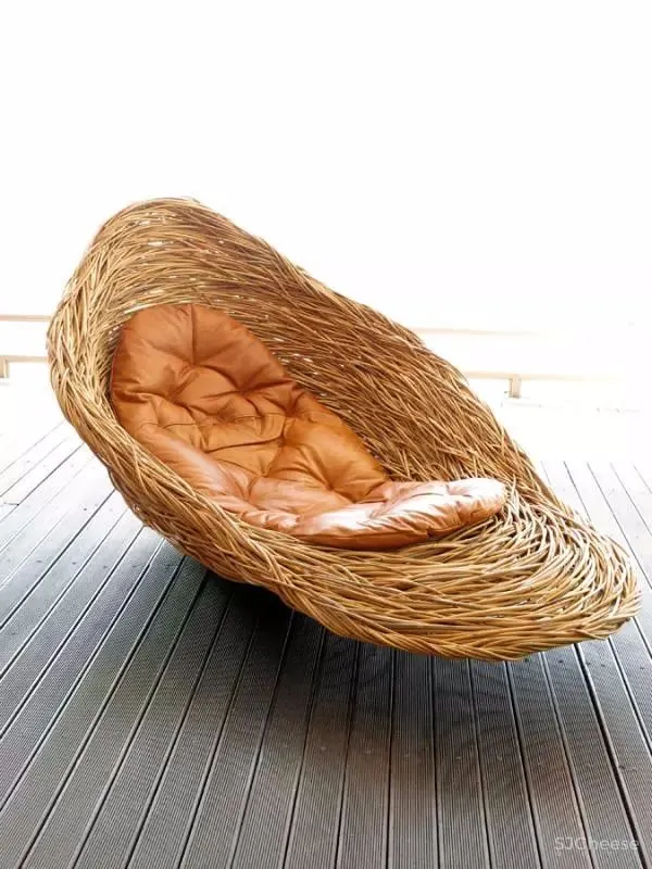 鸟巢一样的民宿丨脑洞大开的设计