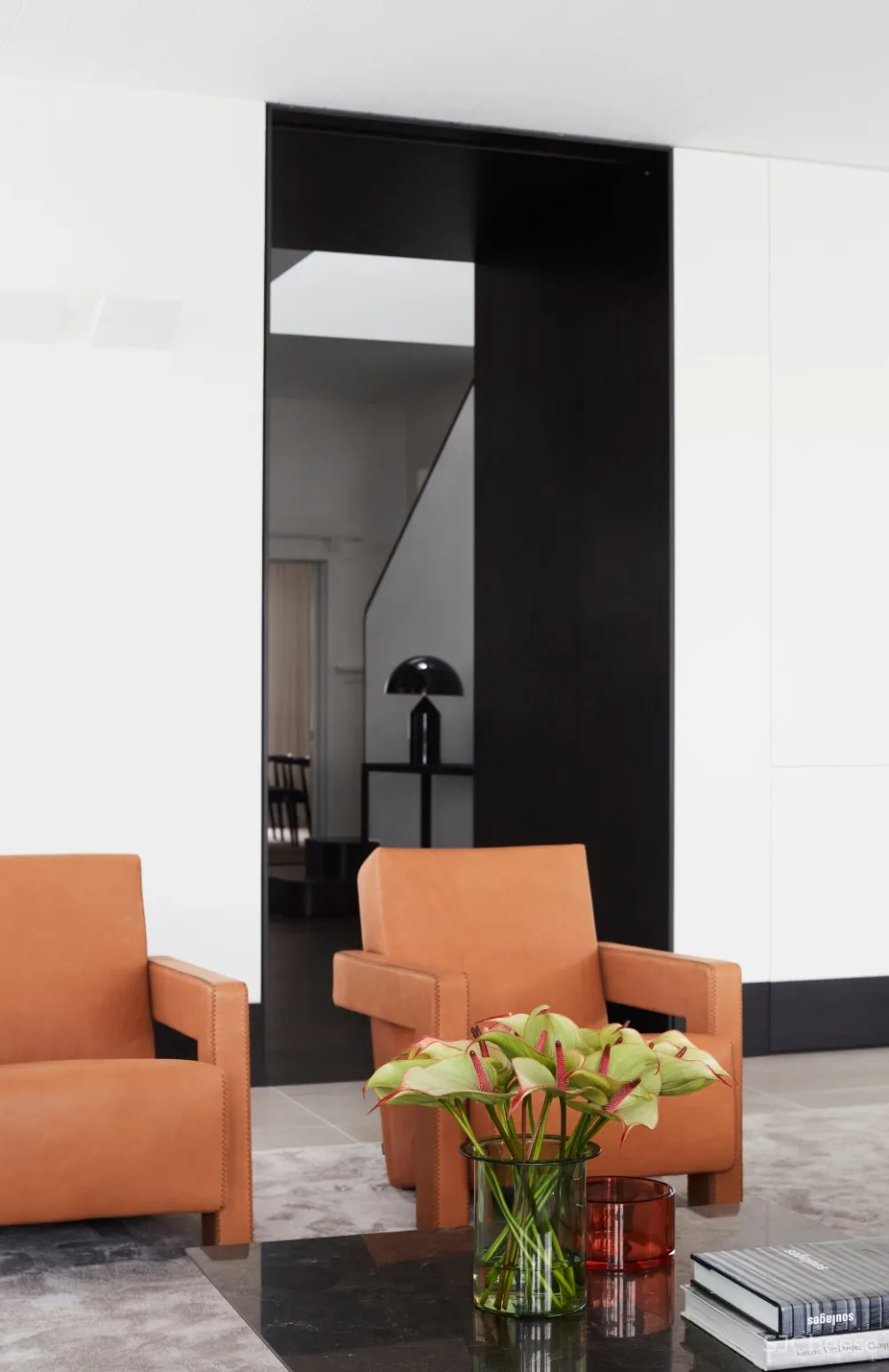 现代简约主义之家的优雅与永恒