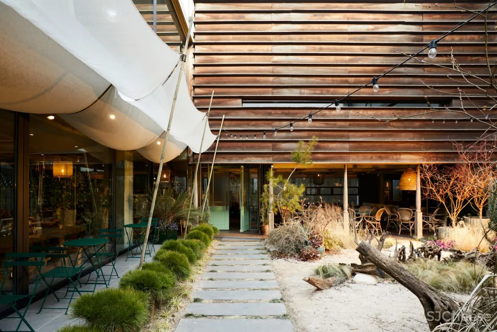 Moss Garden / studioVASE 首