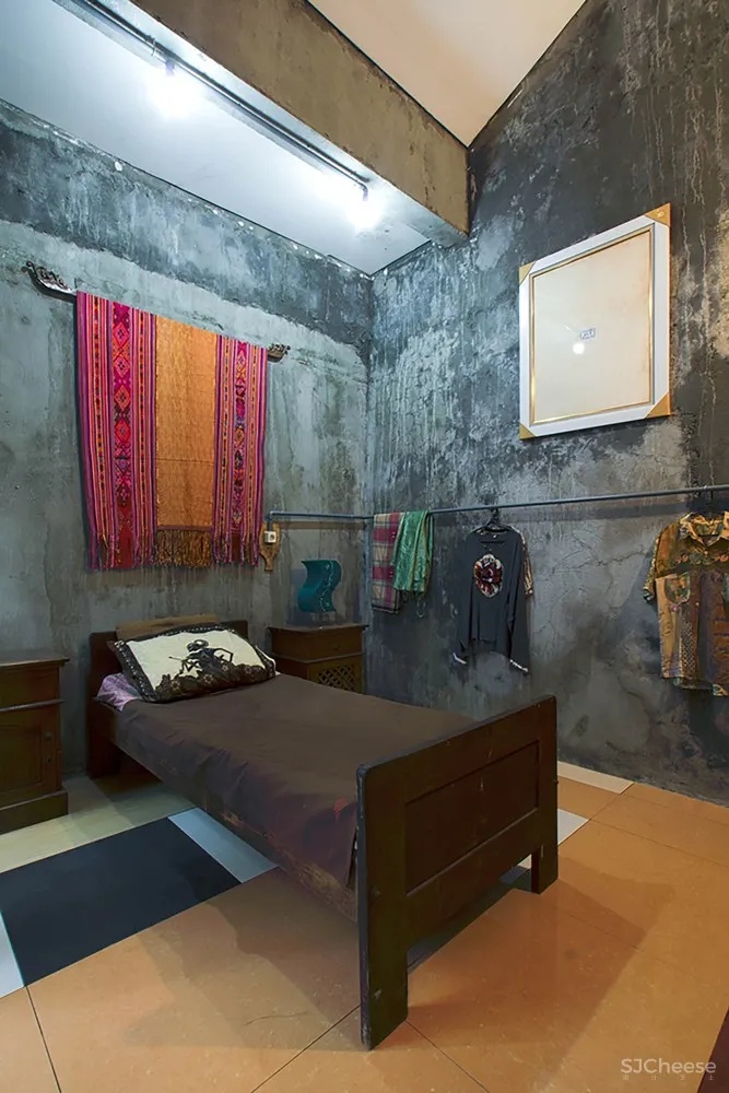 Gayuh Budi Utomo | 印尼住宅The Obsolete House