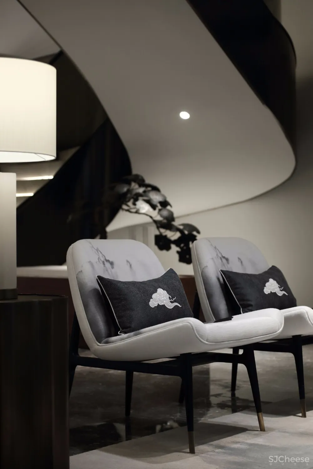 浮生半日悠然,重庆537㎡禅意别墅样板间 | 朗联新作