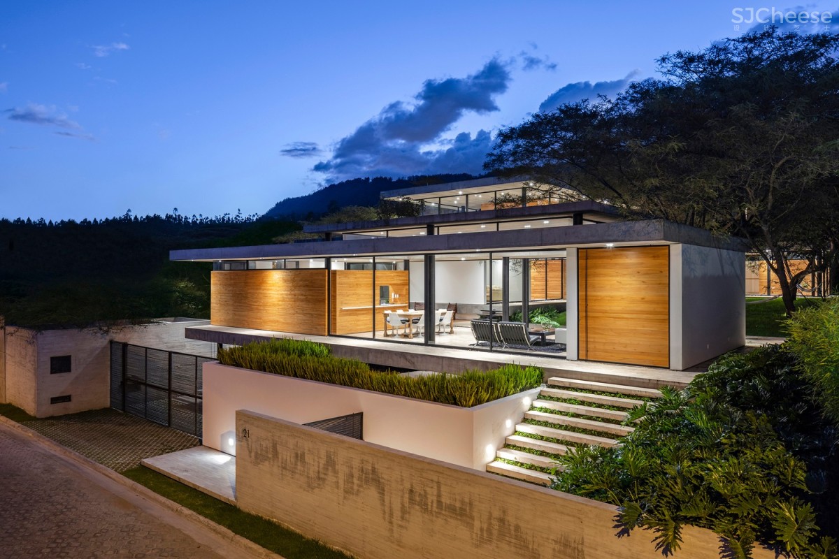 Gabriel Rivera Arquitectos | 森林概念住宅 Tacuri House