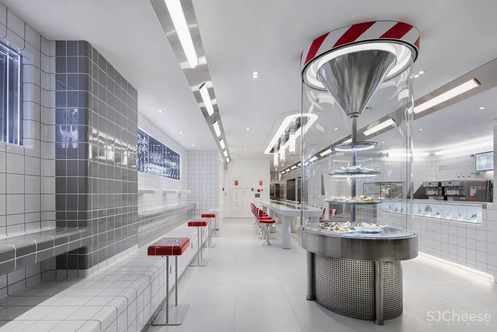 首尔86㎡Remicone 冰淇淋&甜点店 | Betwin Space Design