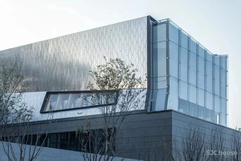 木骨架与数字皮肤的幸福对话丨“美丽真相”社区服务中心