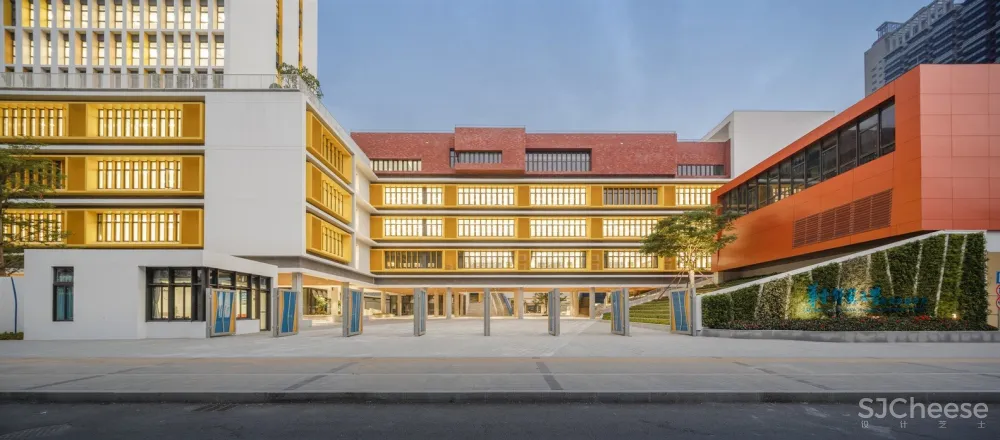 ZHUBO-AAO + H DESIGN | 华中师范大学龙源学校