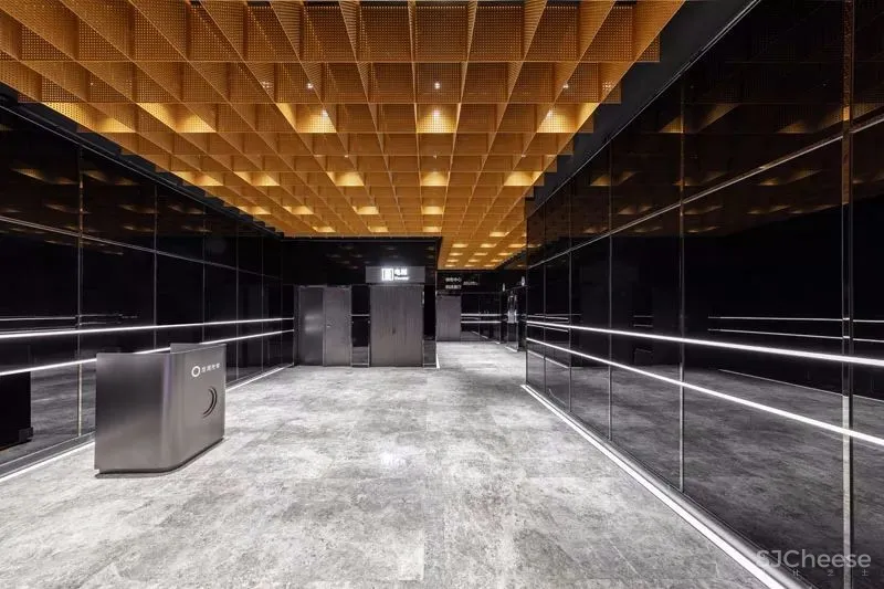 沉浸式体验!超感官城市光年展厅设计 | 峻佳设计 首