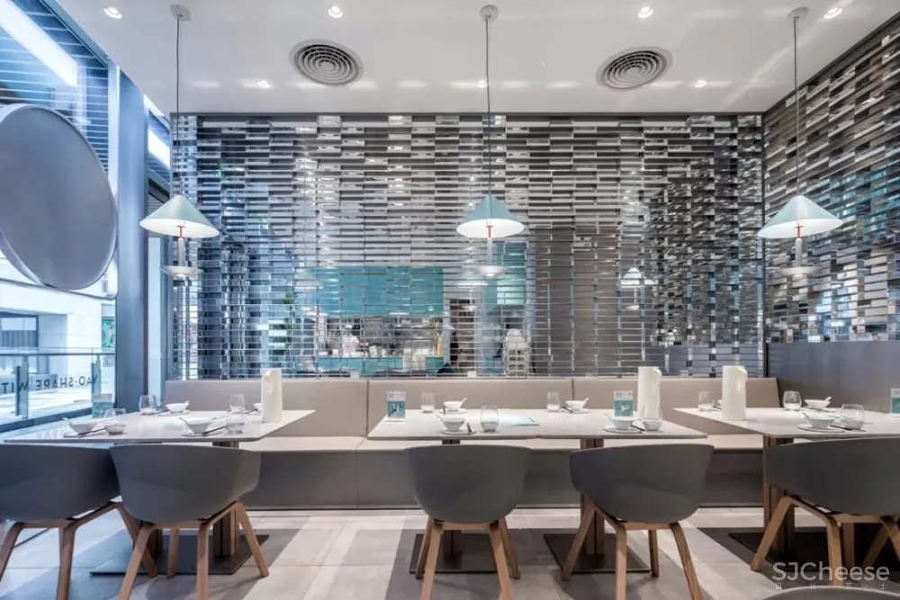 一个近乎透明的姚,深圳姚酸菜鱼诚品店 | 梅蘭工作室