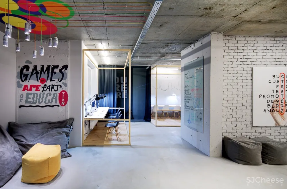 250㎡基辅独一无二的广告学校 | Slava Balbek