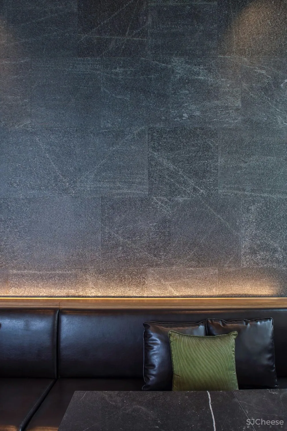 办公融合商业新形态的地标之作•曼谷Gaysorn II