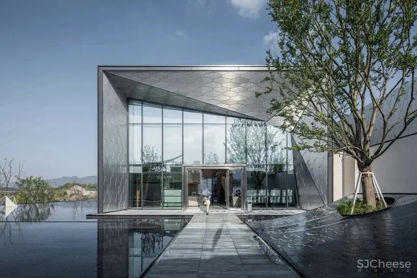 木骨架与数字皮肤的幸福对话丨“美丽真相”社区服务中心