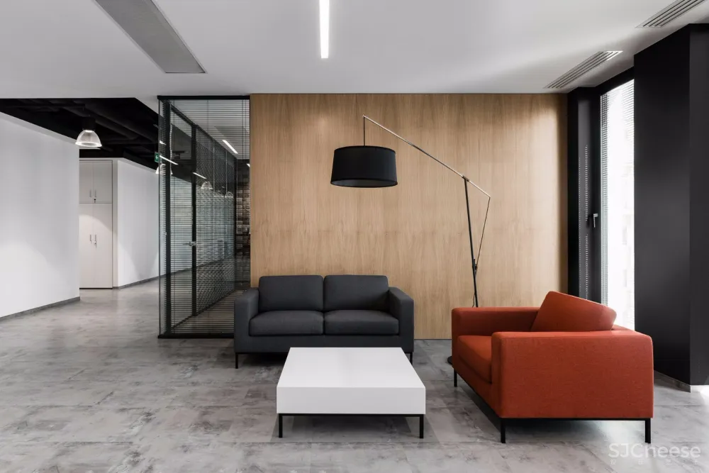 华沙DKV办公室 | MIKOMAX