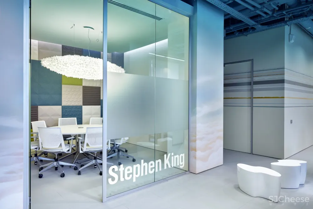 新作 | VOX Architects 俄罗斯渐变天空蓝办公空间