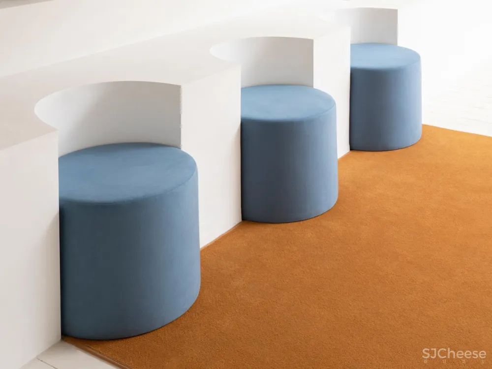 首发 | Bower设计纽约极简女鞋品牌空间Gray Matters 首