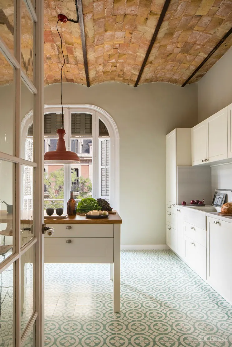 西班牙现代温馨别墅 | Meritxell Ribé - The Room Studio