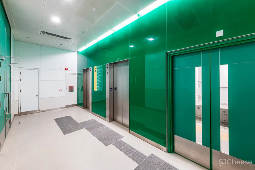 荃湾体育馆,香港 / LWK + PARTNERS