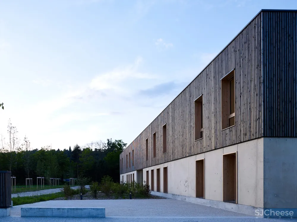 Le Cap 商务孵化基地/ Reach &Scharff Architectes+ Hors les MursArchitecture