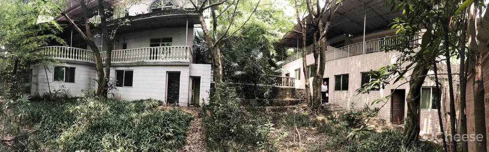 重庆南山里民宿 / 鳞见设计工作室