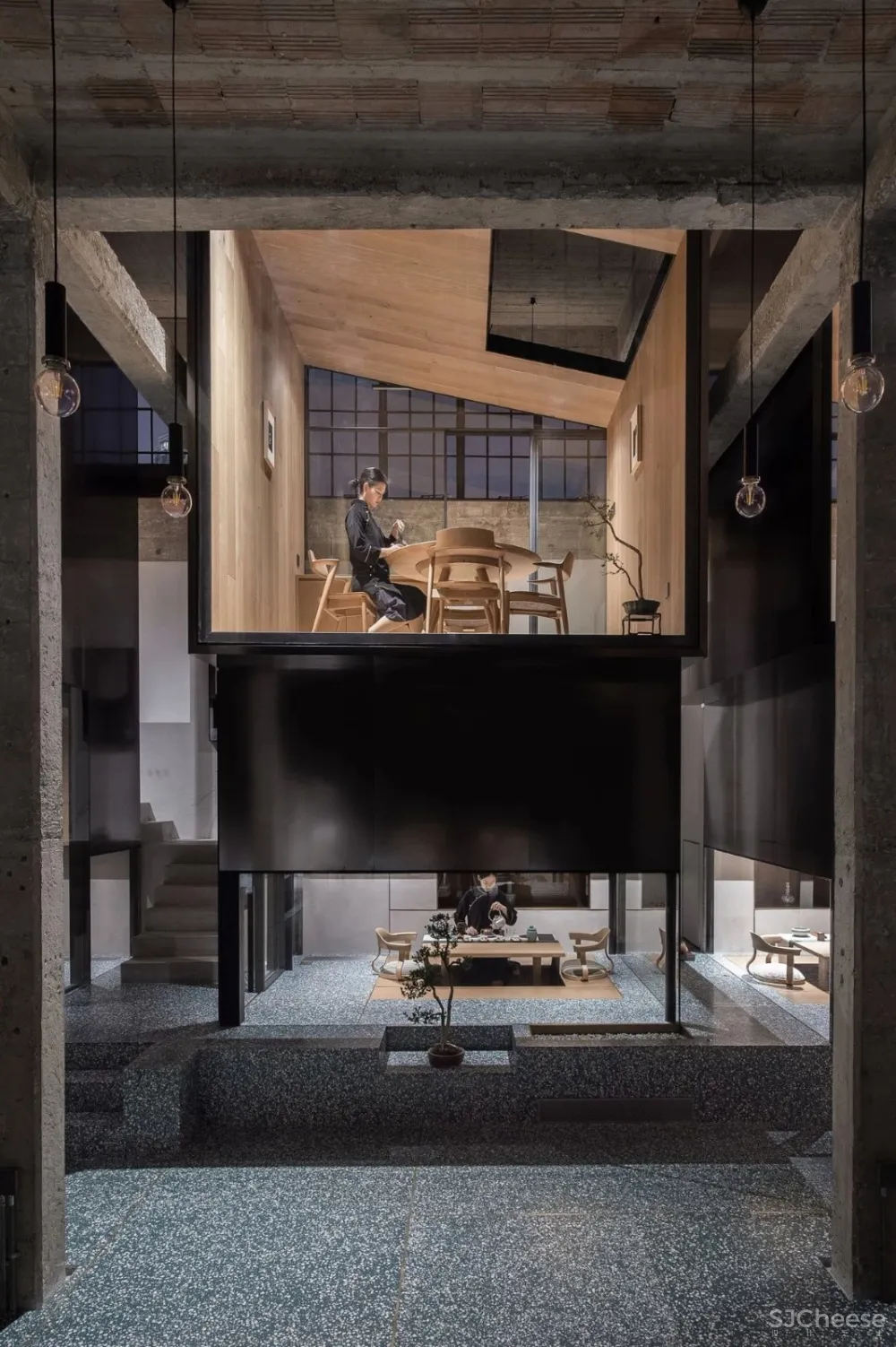 新作 | 耗资1000万,在450 m² 的老建筑内造了8个房子! 首