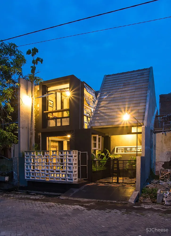 Gayuh Budi Utomo | 印尼住宅The Obsolete House