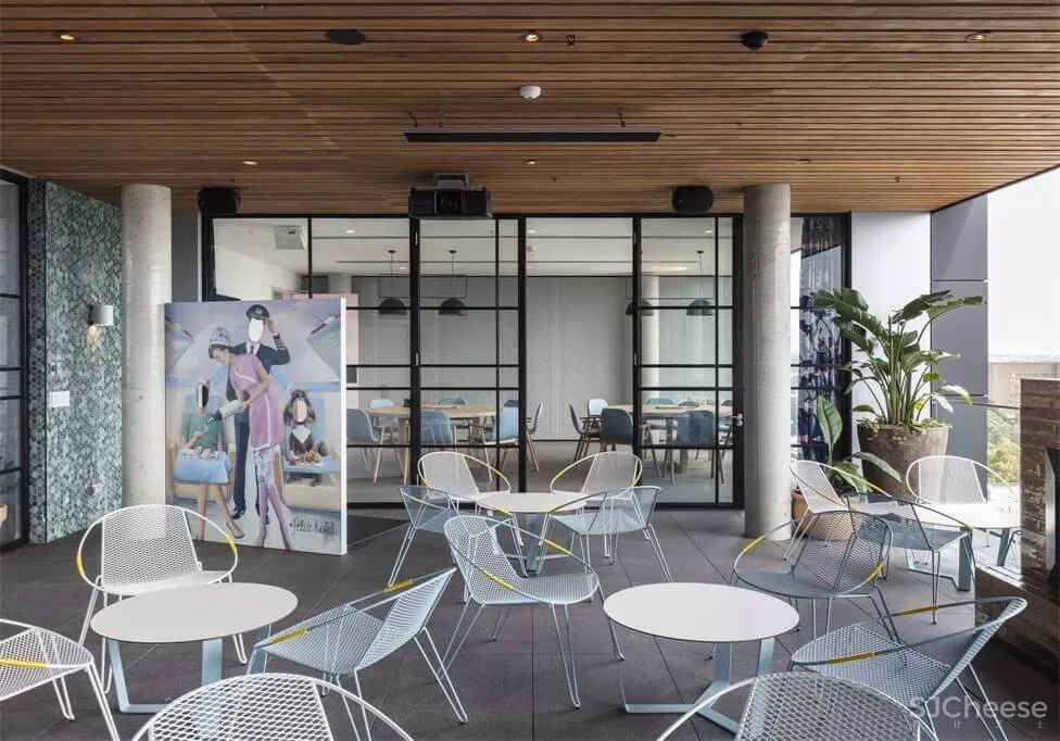 悉尼国际机场旁FELIX艺术酒店 首