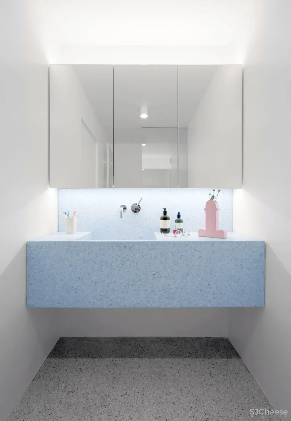 最新 | 绿色植物明亮现代公寓 Mesarska