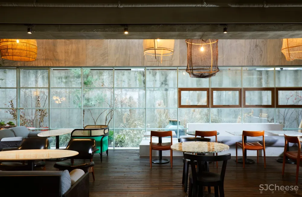 Moss Garden / studioVASE 首