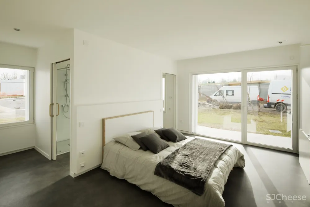 KONEKTI 2+1住宅 / Bruno Rollet Architecte