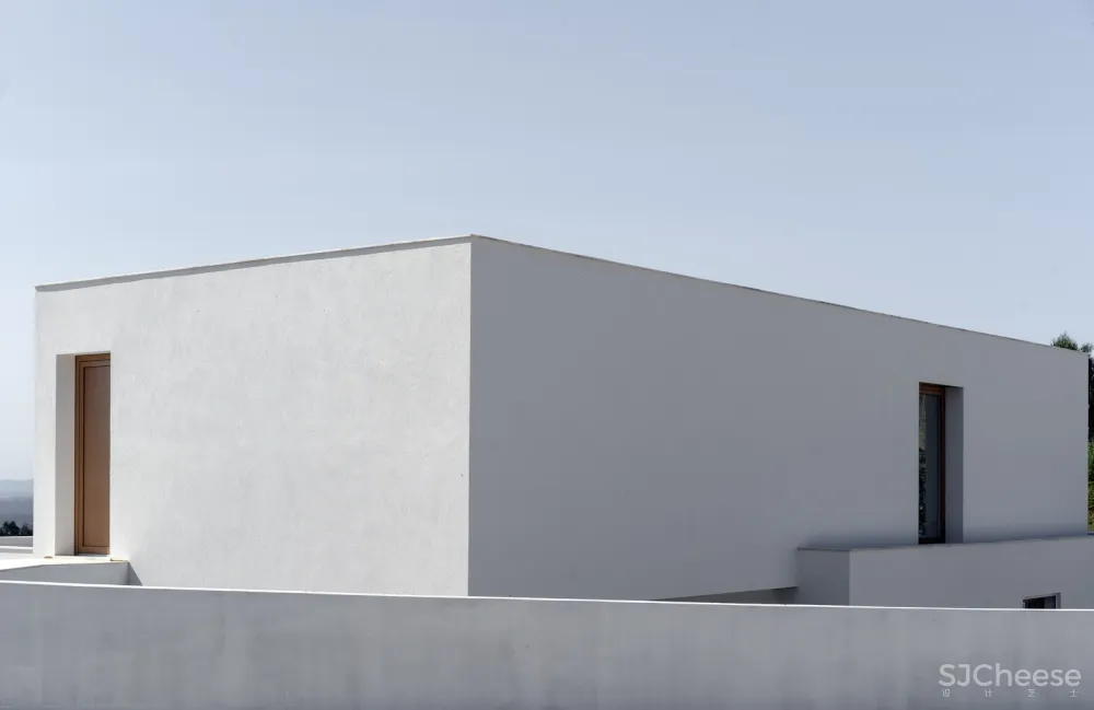 Gonçalo Duarte Pacheco | 葡萄牙南部果园住宅SP House
