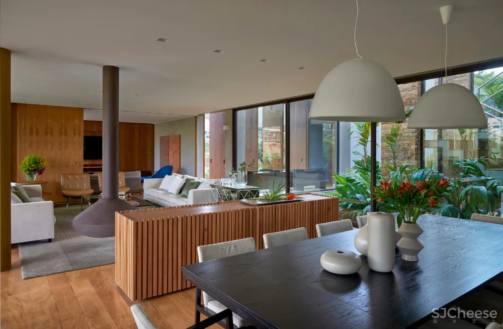 David Guerra | 丰富记忆的独特空间