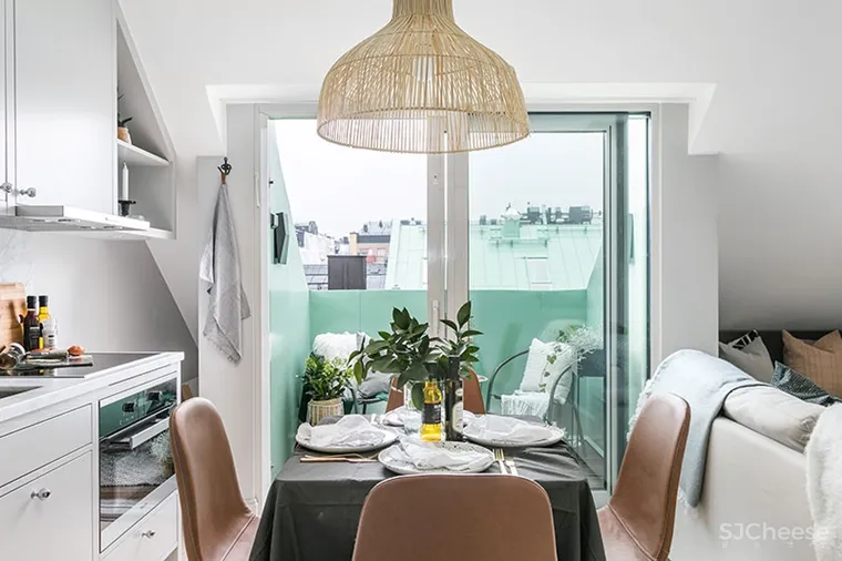 将空间打开,让阁楼成为舒适的单身小宅