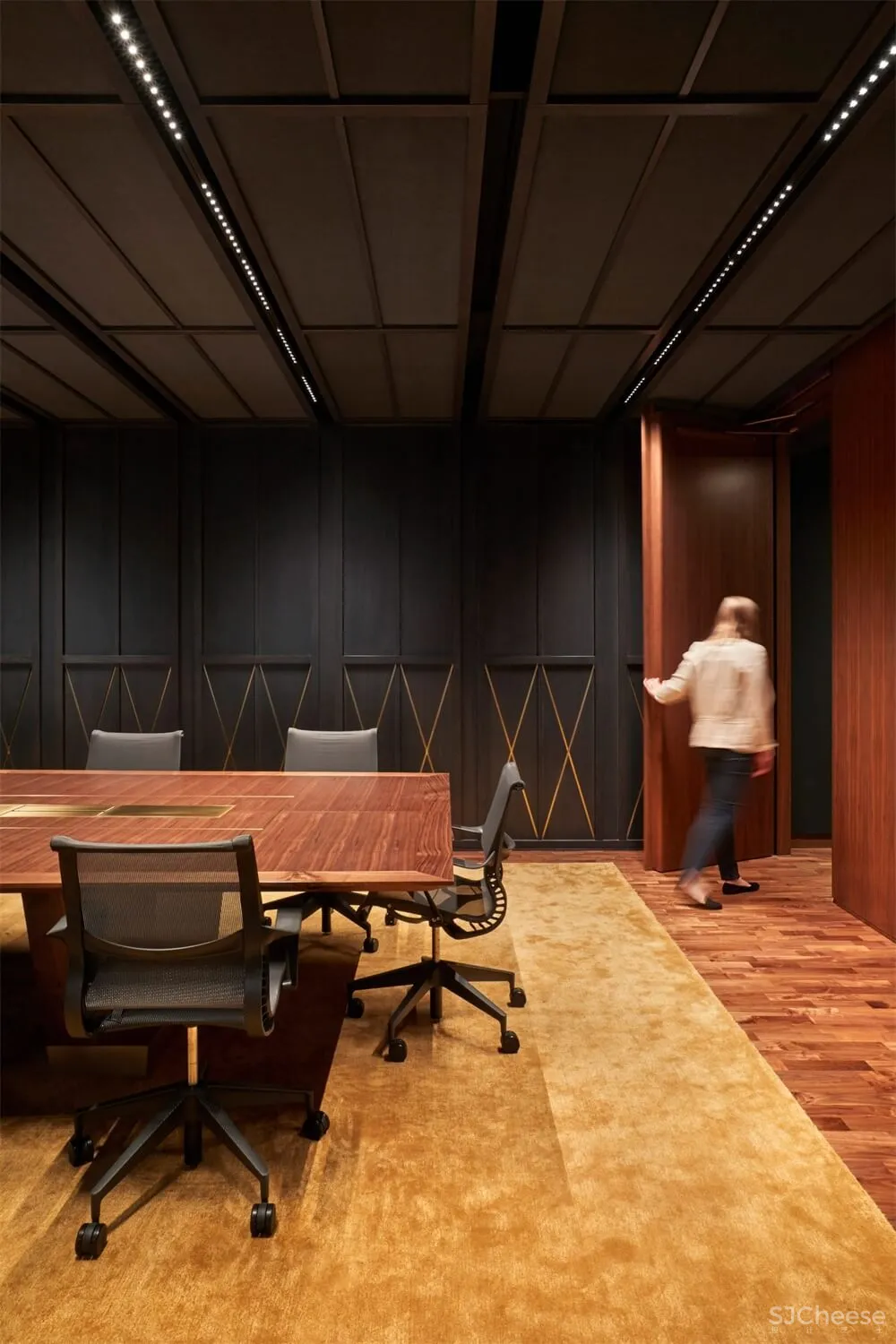 波特兰银行大楼改造Expensify科技公司办公室