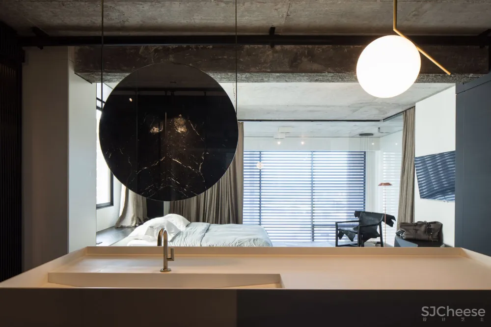 新作 | Sandra Robles Boesler 翻新巴拿马工业风公寓 首