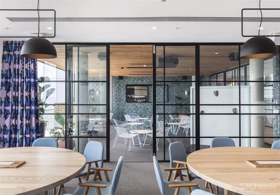 悉尼国际机场旁FELIX艺术酒店 首