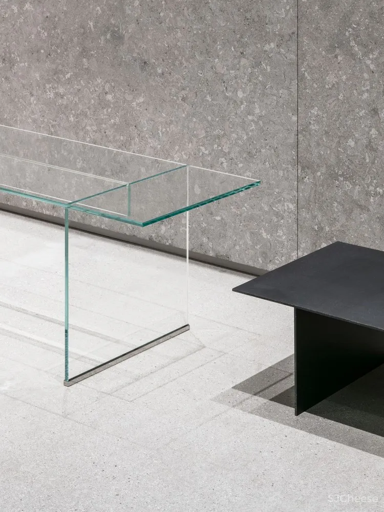 首发 | LABOTORY 里次斯基的建构主义表达: 韩国 The Ilma 服装品牌旗舰店