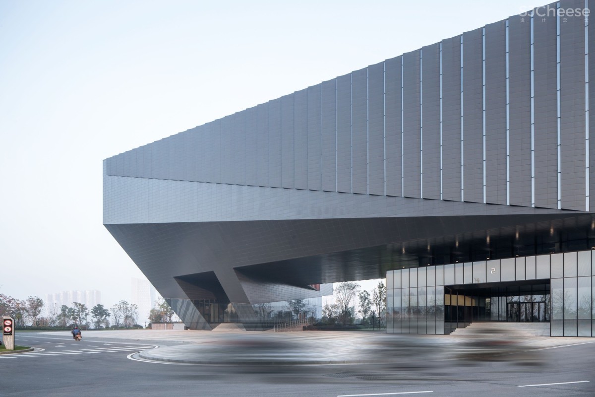 腾讯武汉研发中心 / 栖城设计