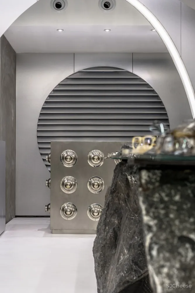 首发 | AA+A 曼谷潮流眼镜店 HUUU! Store 首